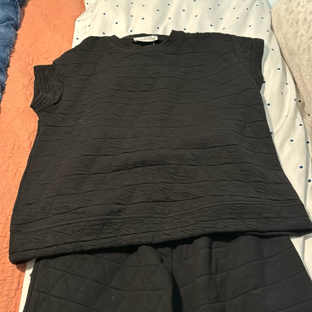 See and be seen set. Size small